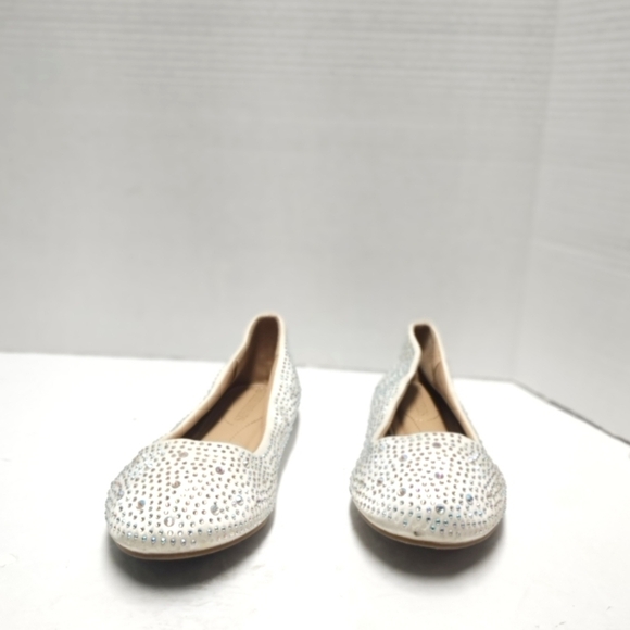 Elegant White Ballet Flats With Irridicent Rhinestone Size: 9.5 - Picture 3 of 5